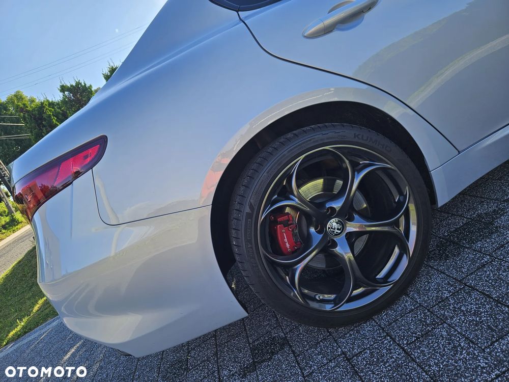 Alfa Romeo Giulia 2.0 Turbo Veloce TI Q4 - 9