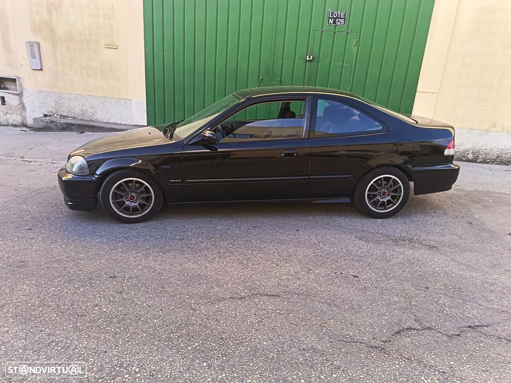 Honda Civic 1.6 ESi - 1