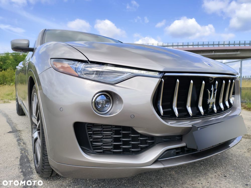 Maserati Levante S Q4 - 5