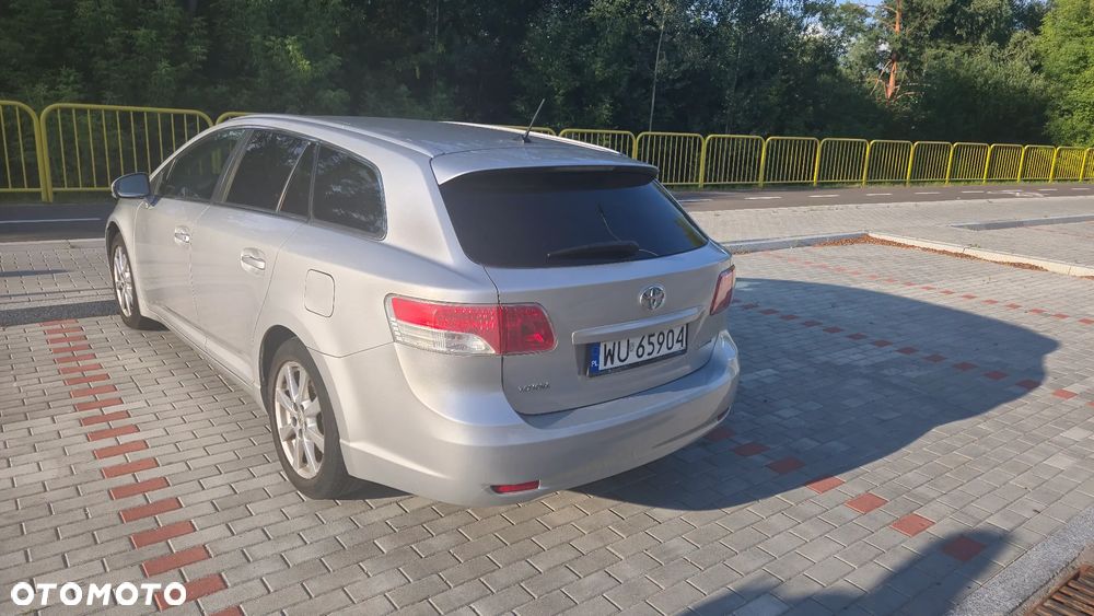 Toyota Avensis 2.0 Prestige MS - 2
