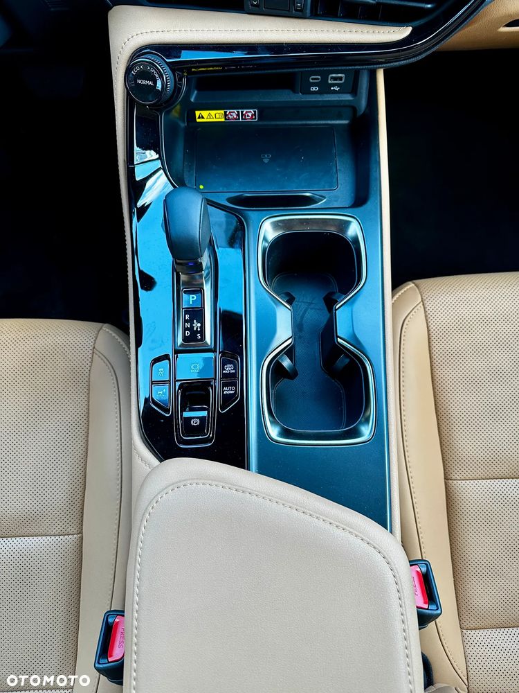 Lexus NX 450h+ Prestige AWD - 25