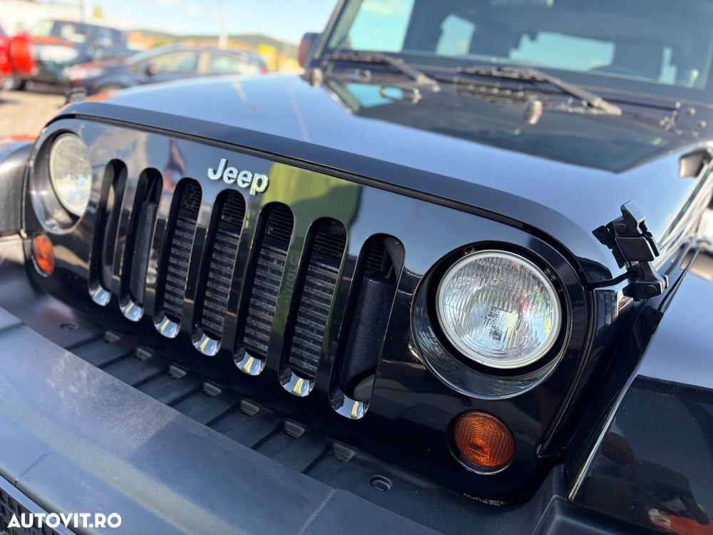Jeep Wrangler Hard-Top 2.8 CRD DPF Automatik Sahara - 23