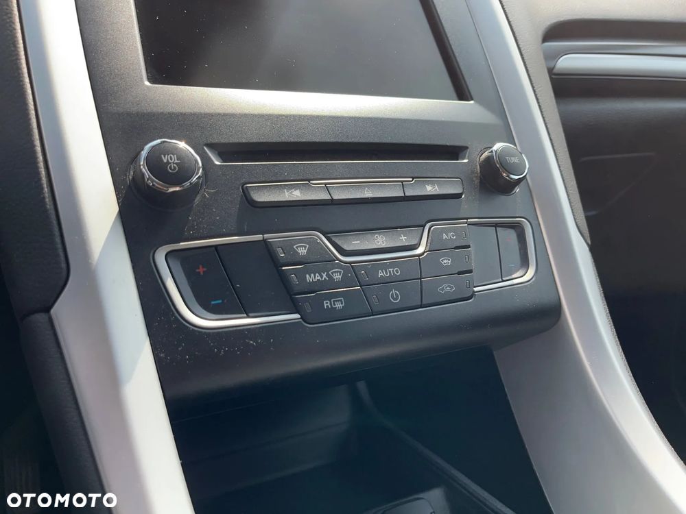 Ford Mondeo 1.5 EcoBoost Edition - 15