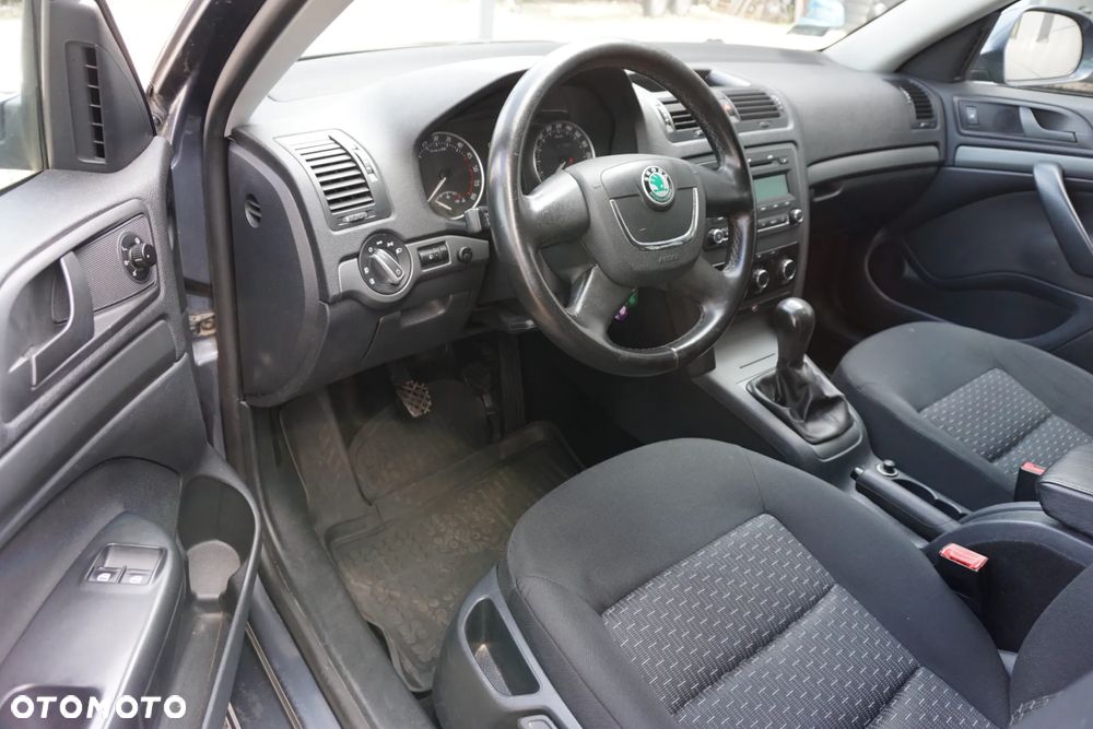 Skoda Octavia 1.9 TDI Ambiente - 7