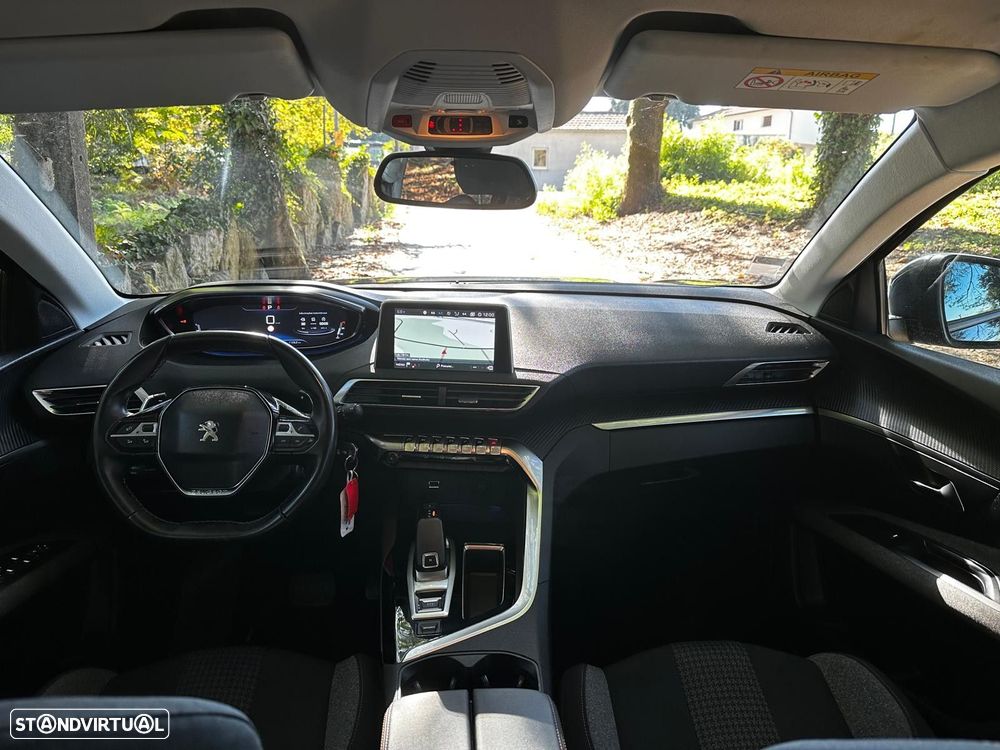 Peugeot 3008 1.2 PureTech Allure Pack EAT8 - 12