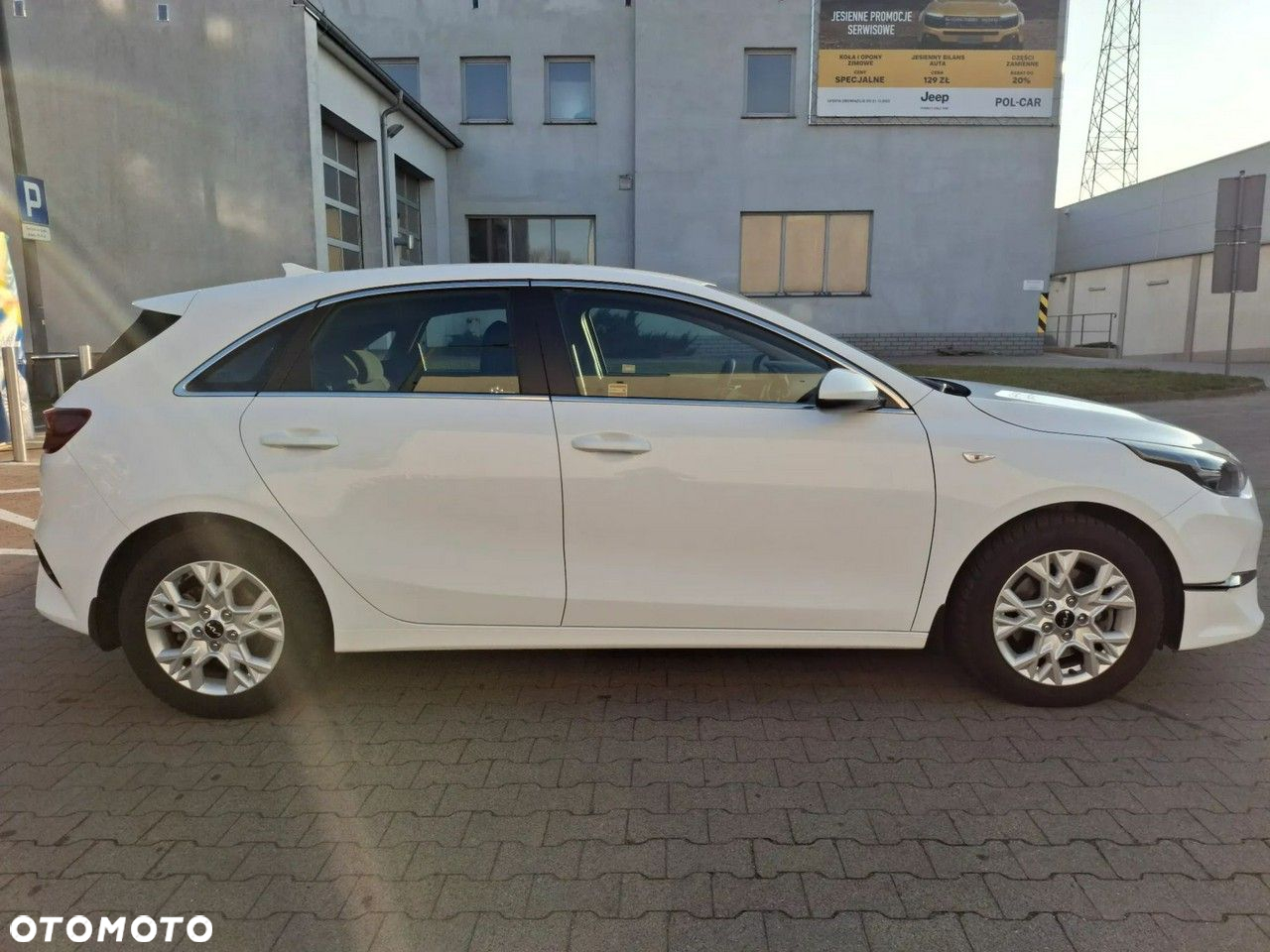 Kia Ceed 1.5 T-GDI M - 4