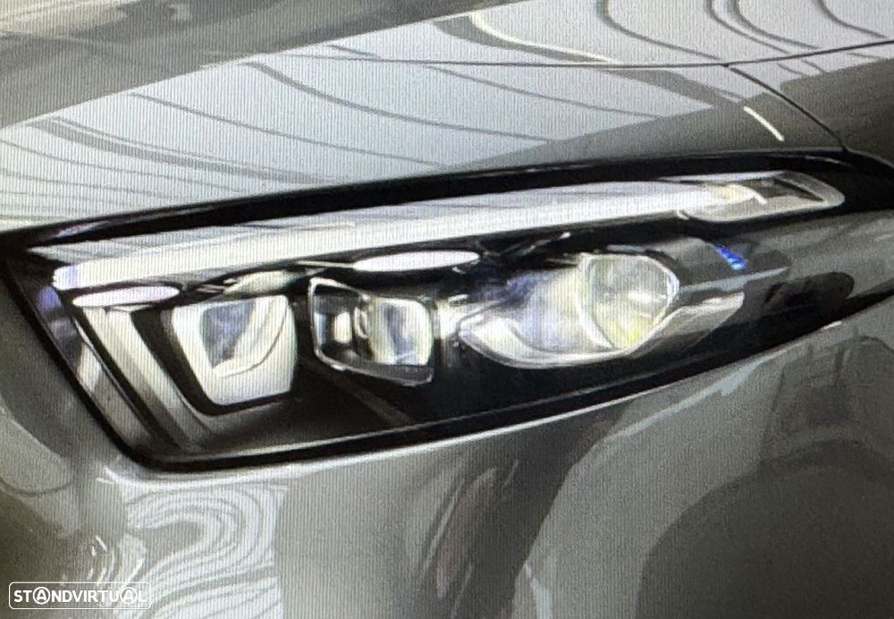 Mercedes-Benz A 250 e - 11