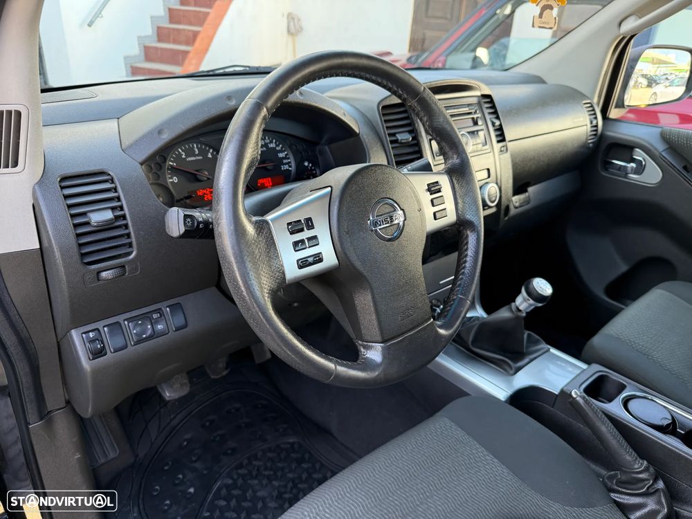Nissan Navara 2.5 dCi KC SE 4WD - 23