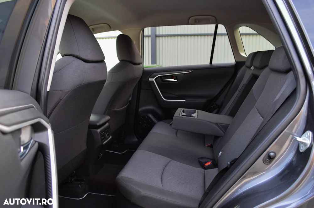 Toyota RAV4 2.5 4x4 Hybrid Adventure - 19