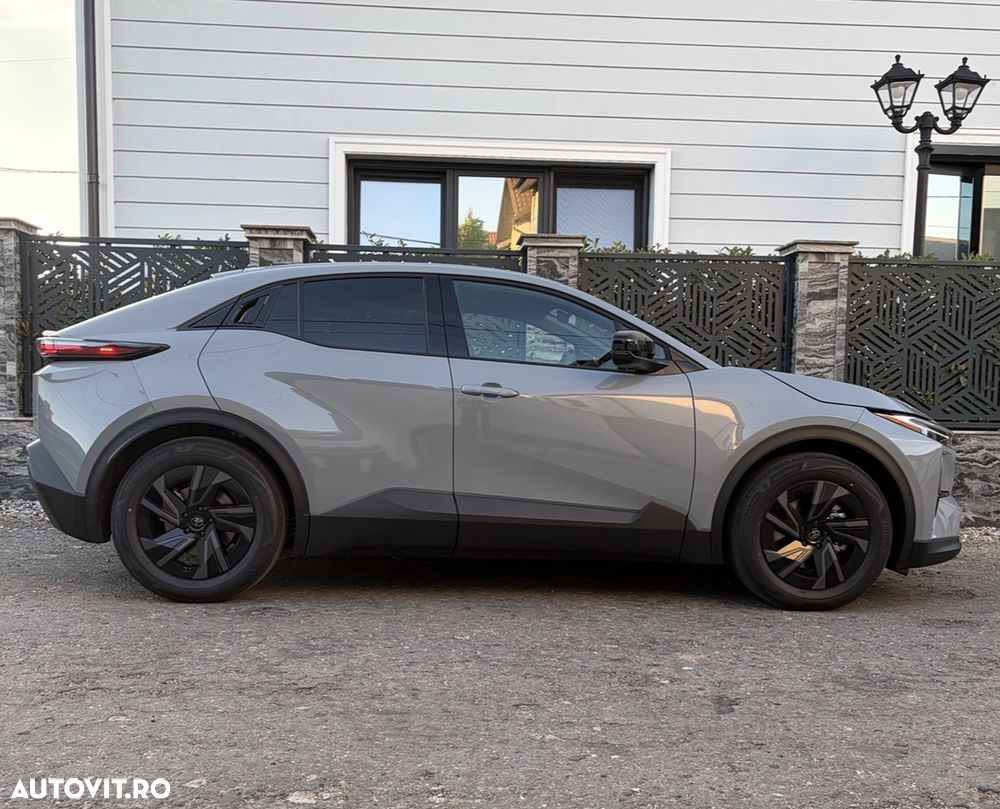 Toyota C-HR - 1
