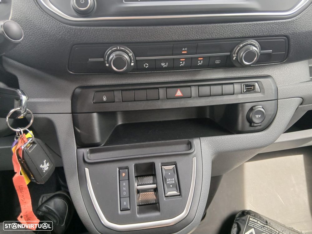 Peugeot e-Traveller 75 kWh Standard - 8