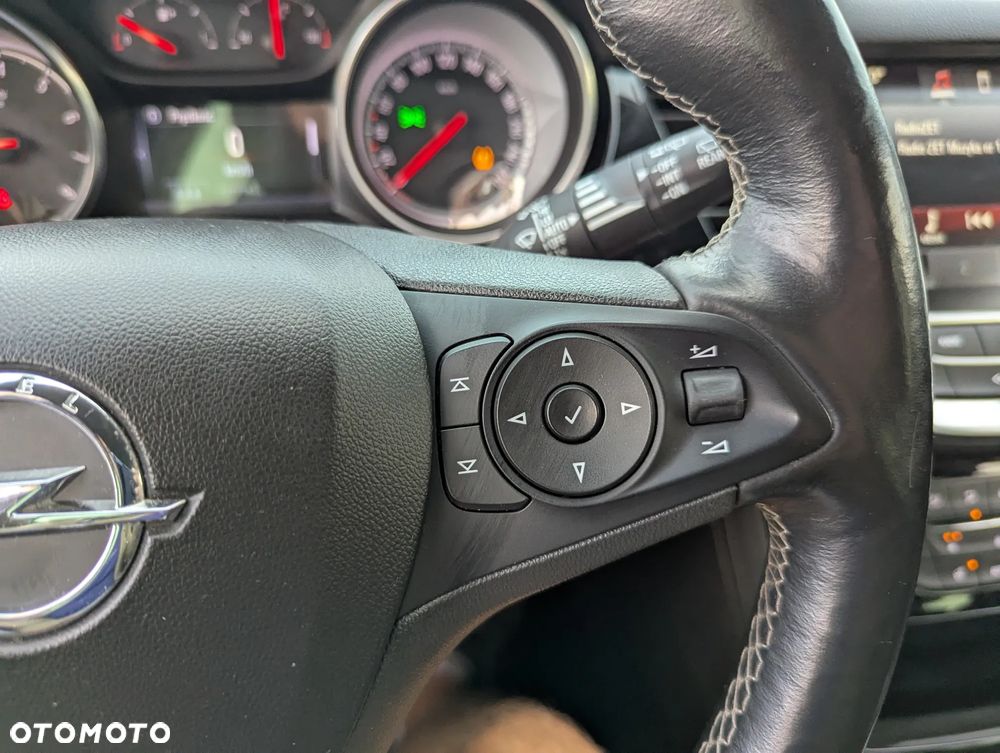 Opel Astra 1.4 Turbo Innovation - 16