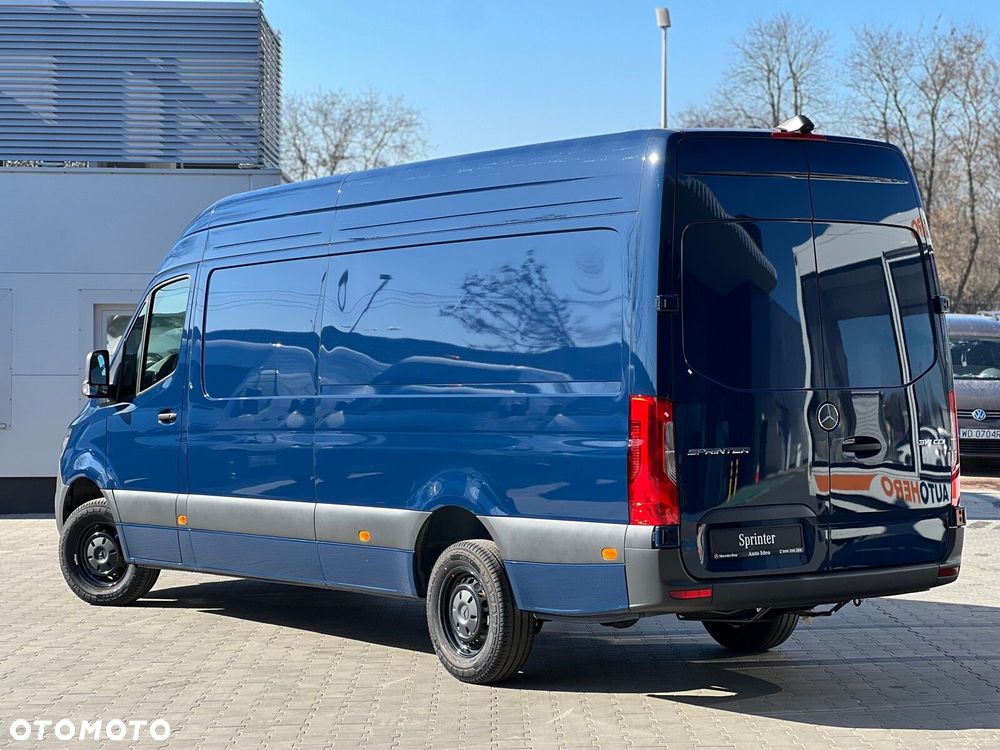 Mercedes-Benz Sprinter Sprinter - 4