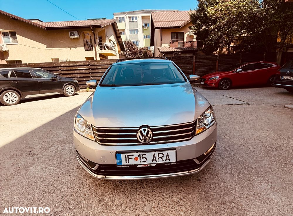 Volkswagen Passat - 11