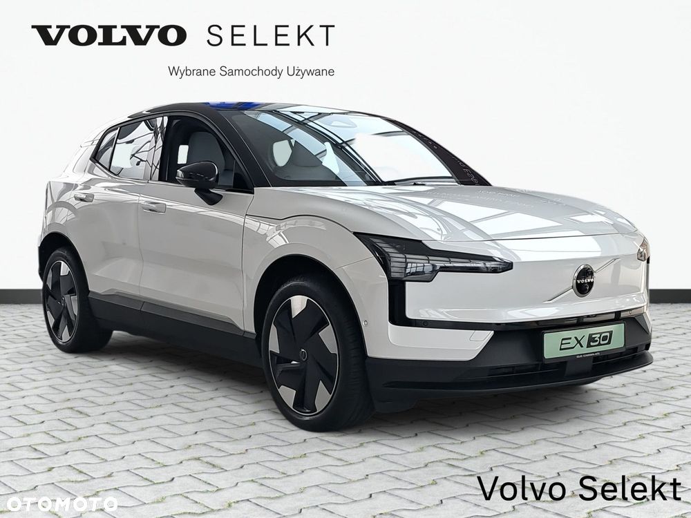 Volvo EX30 69kWh Single Motor Long Range Ultra - 4