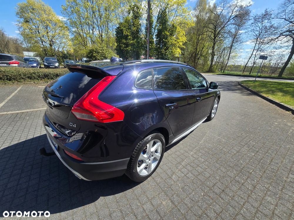 Volvo V40 D4 Geartronic Summum - 6