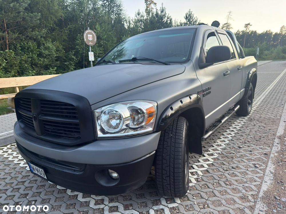 Dodge RAM - 2