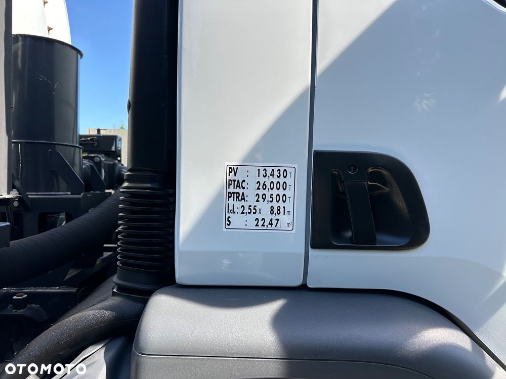 Renault PREMIUM 320 WUKO 6X2 RIVARD 14m3 - 13