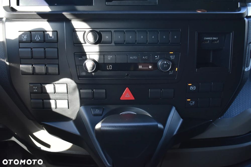 MAN TGX 18.470 // FULL LED  // 90% OPONY // NAVI // VIRTAUL COCKPIT // - 33