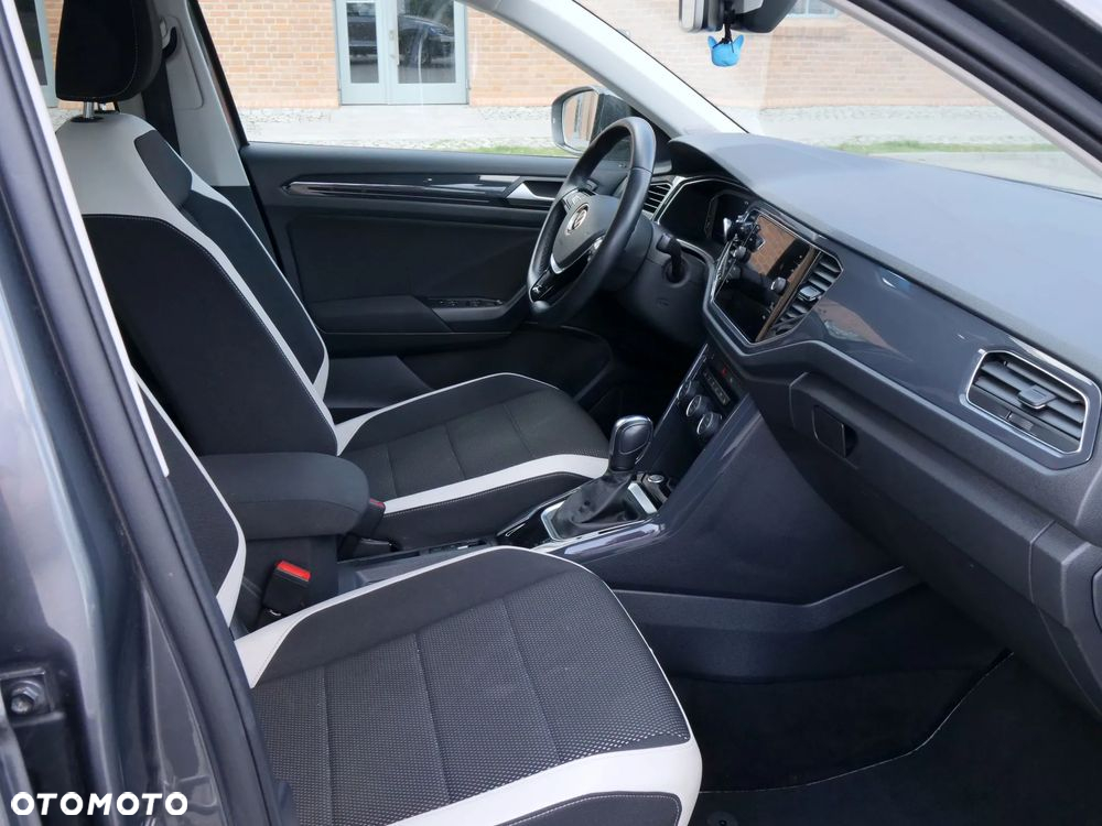 Volkswagen T-Roc - 2