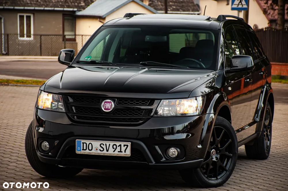 Fiat Freemont 2.0 Multijet 16V DPF Automatik Allrad Black Code - 16