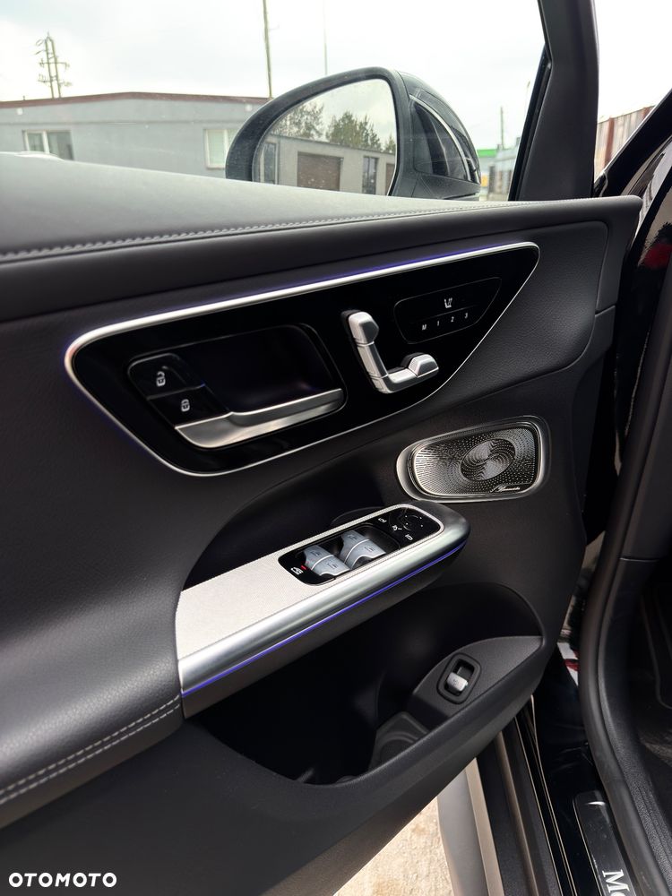 Mercedes-Benz GLC 300 d 4Matic 9G-TRONIC AMG Line - 19