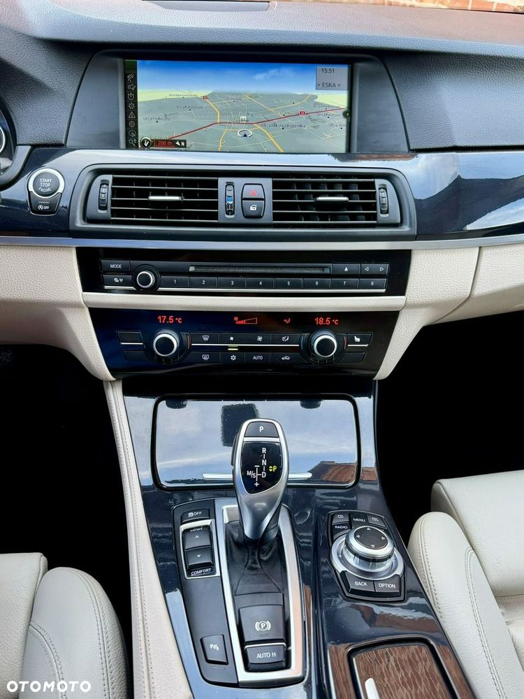 BMW Seria 5 520d Luxury Line - 18