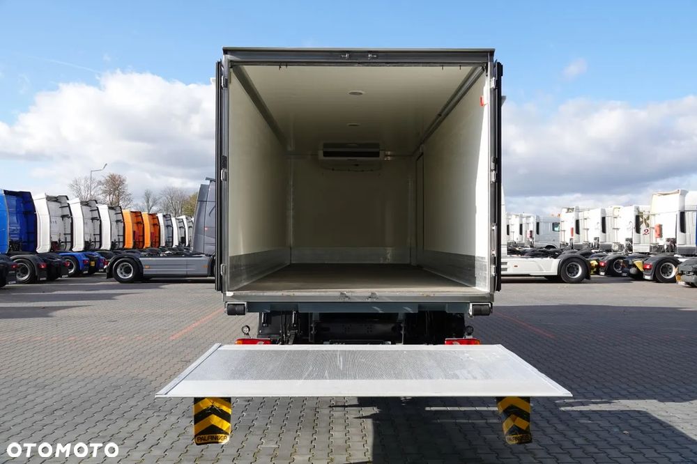 Renault D 280 / CHŁODNIA - 6,7 m / THERMO KING ES-600 MAX / + WINDA ZAŁADOWCZA PALFINGER / 2021 ROK / 113 tys.km - 18