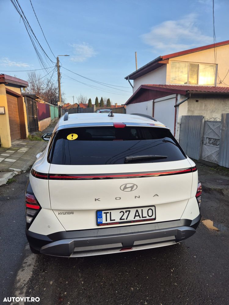 Hyundai KONA - 5