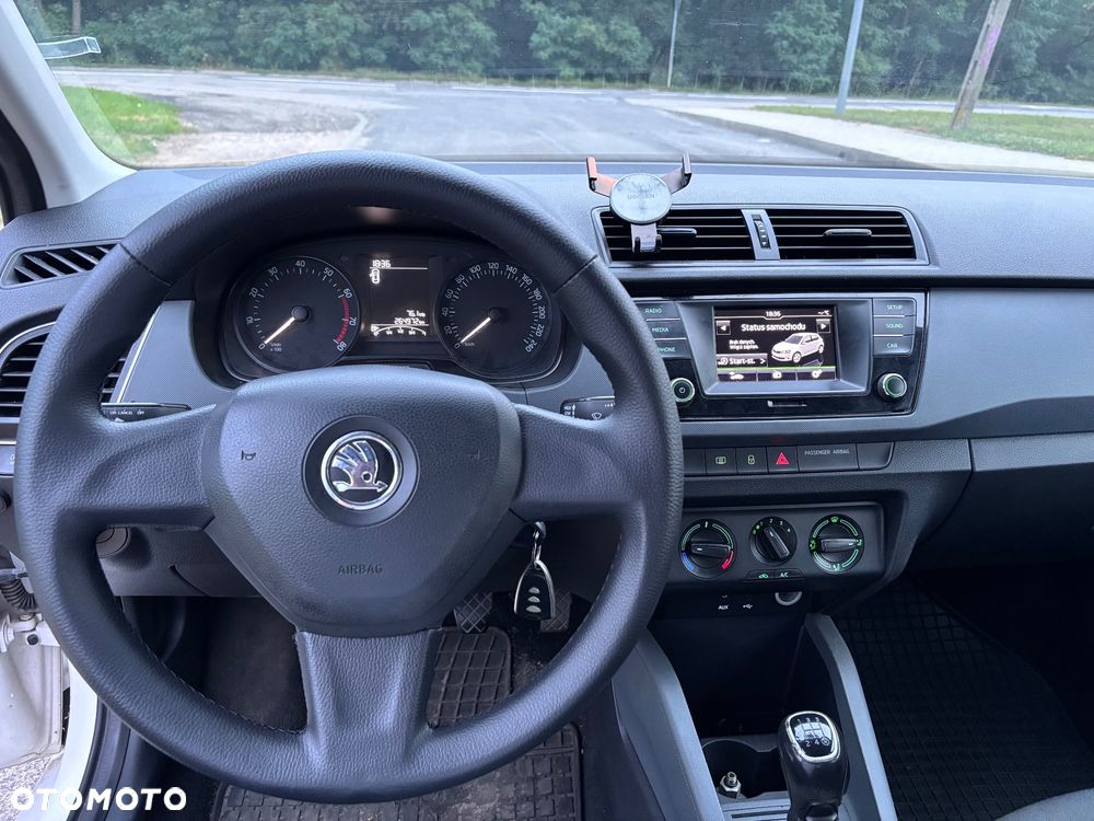 Skoda Fabia 1.0 Ambition - 10