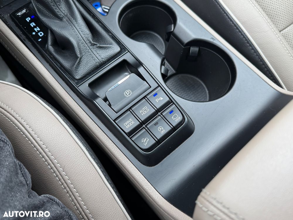 Hyundai Tucson blue 1.6 CRDi 2WD DCT Premium - 18