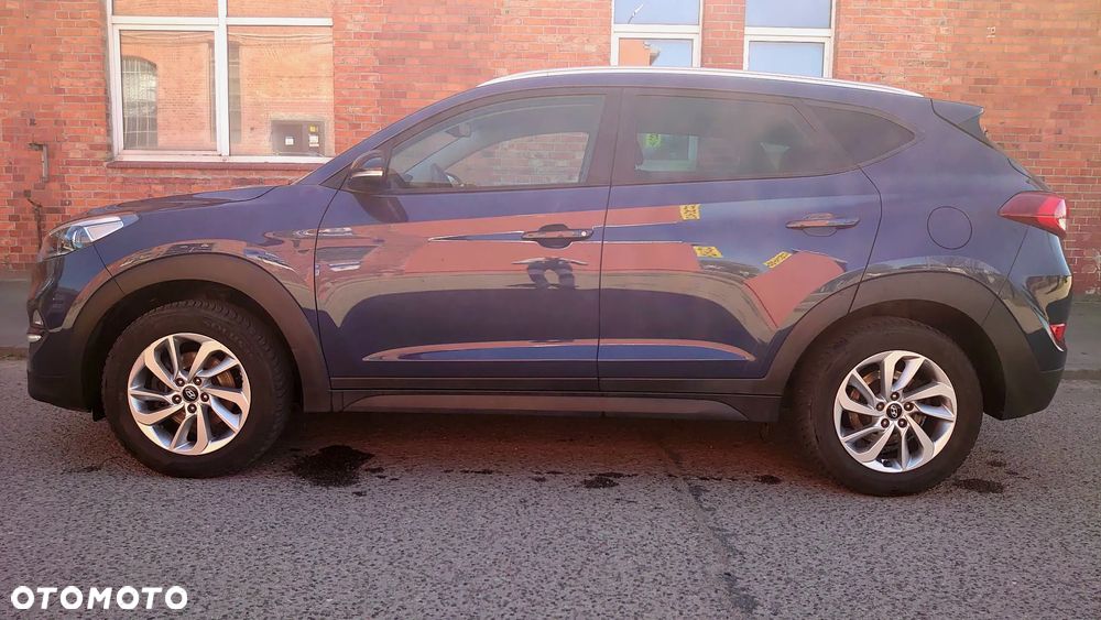 Hyundai Tucson blue 1.6 GDi 2WD Navi - 15