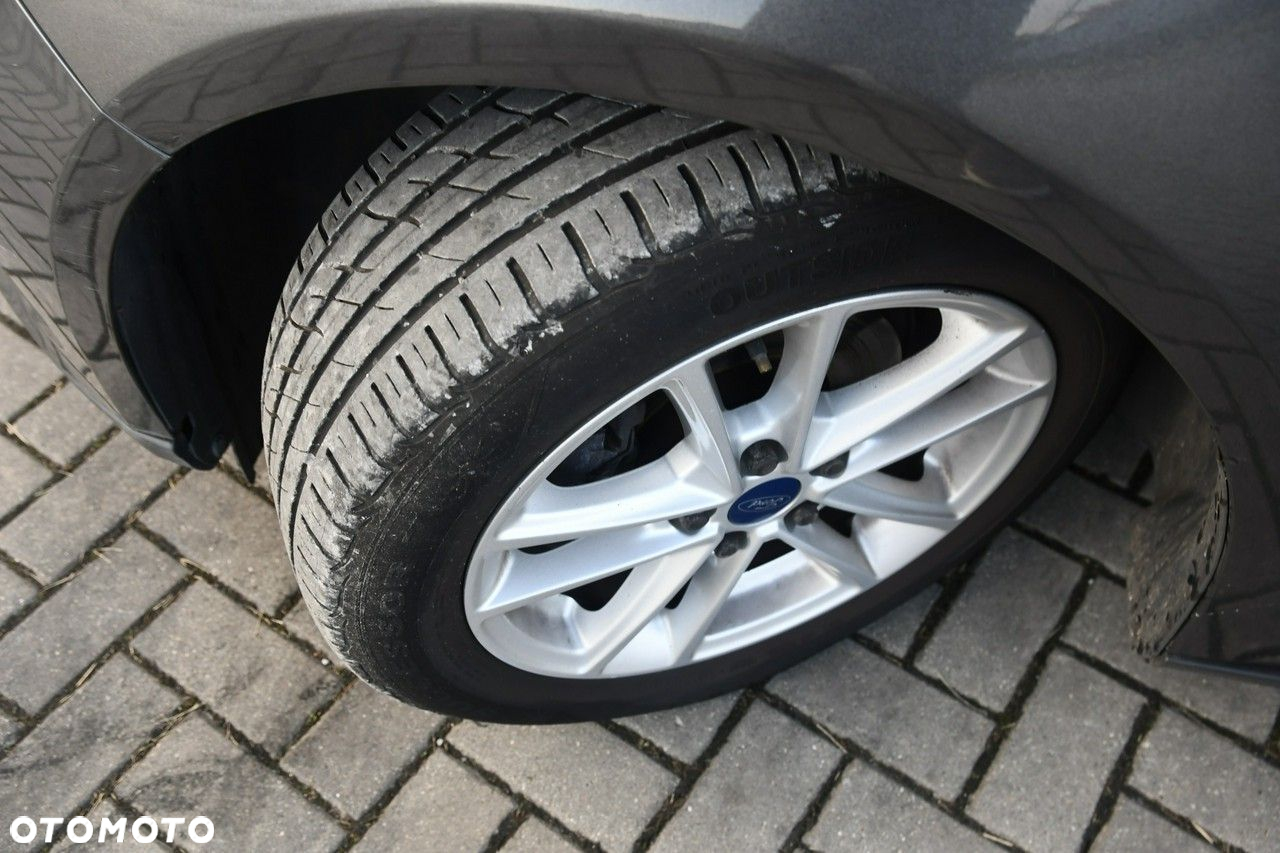 Ford Focus - 34