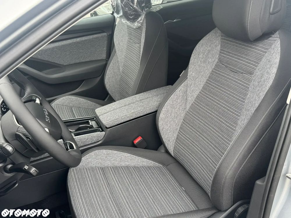 Skoda Superb 2.0 TDI SCR 4x4 Drive DSG - 13