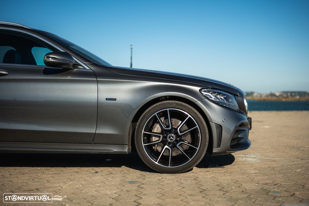 Mercedes-Benz C 300 de AMG Line - 11