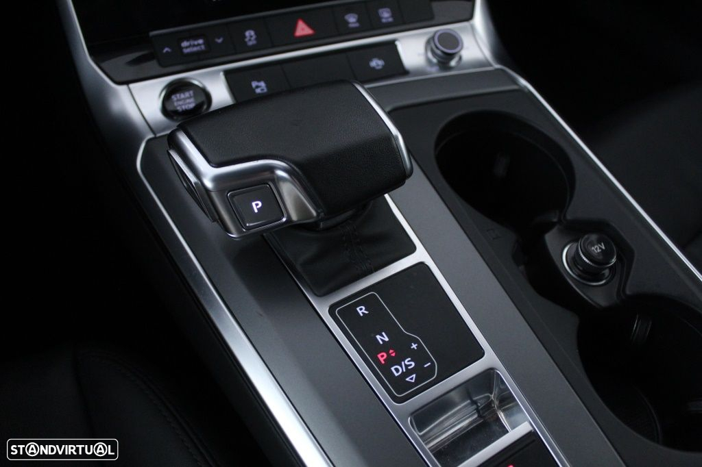 Audi A6 50 TFSIe quattro S tronic - 33