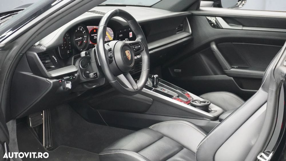 Porsche 911 Carrera PDK - 6