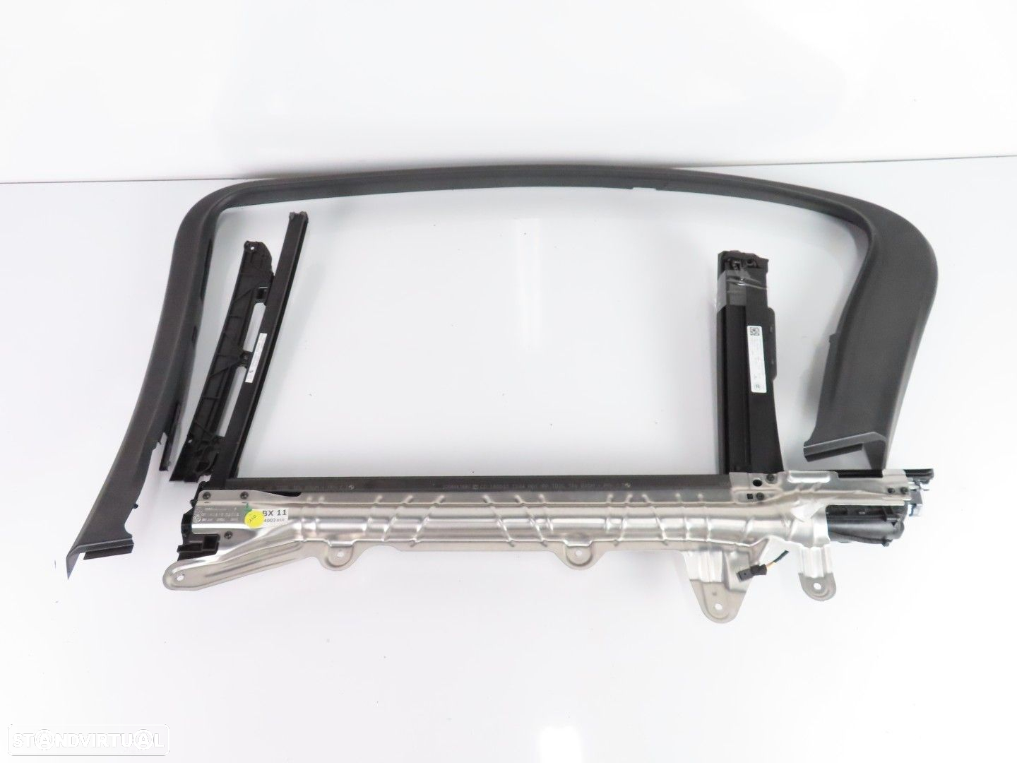 Cortina eléctrica porta Direito/Trás Usado / Original BMW 7 (G11, G12) 513573589... - 2
