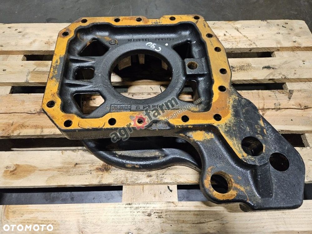 Obudowa hamulca RH Valtra C90, C100, C110 - 3