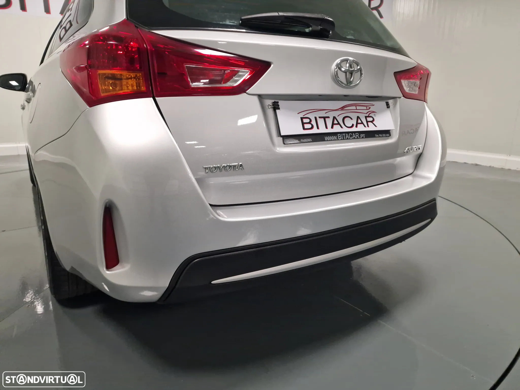 Toyota Auris Touring Sports 1.4 D-4D Comfort+J16 - 19