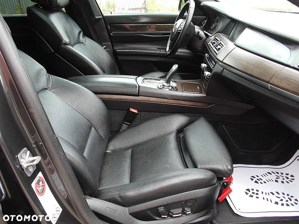 BMW Seria 7 730d - 4