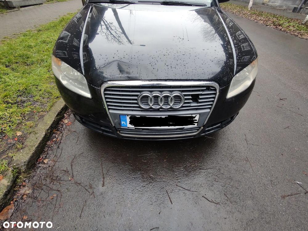 Audi A4 Limousine - 4
