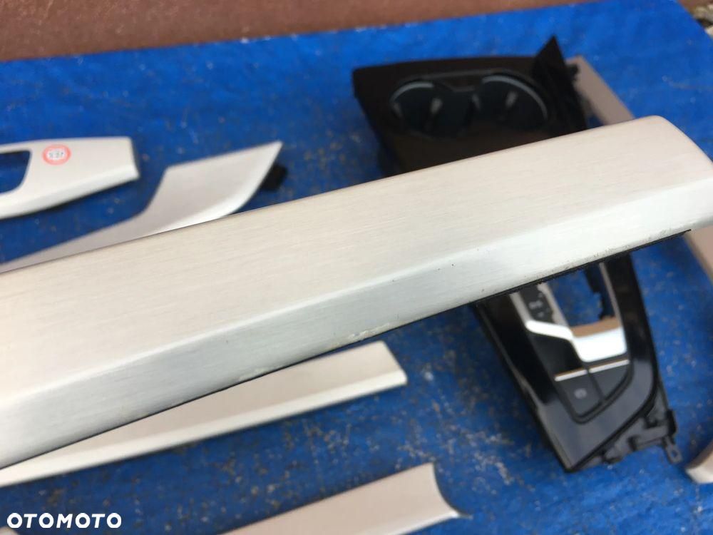 Audi A4 B9 Lift S-Line Dekor Dekory Listwy Ozdobne Konsoli Drzwi 2023r - 10