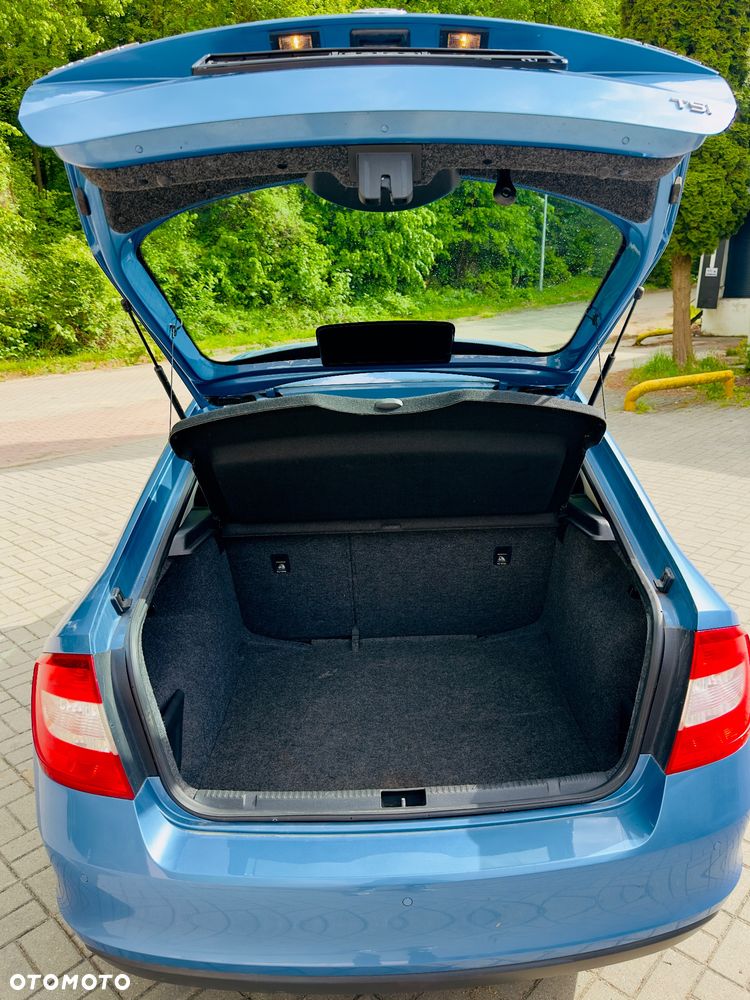 Skoda RAPID 1.2 TSI Ambition - 9