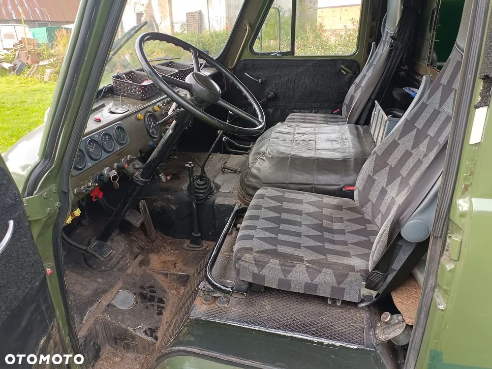 Uaz 452 - 18