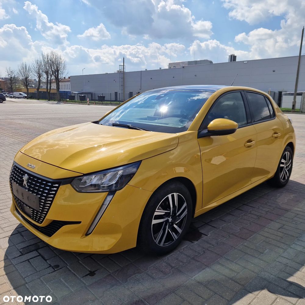 Peugeot 208 - 5