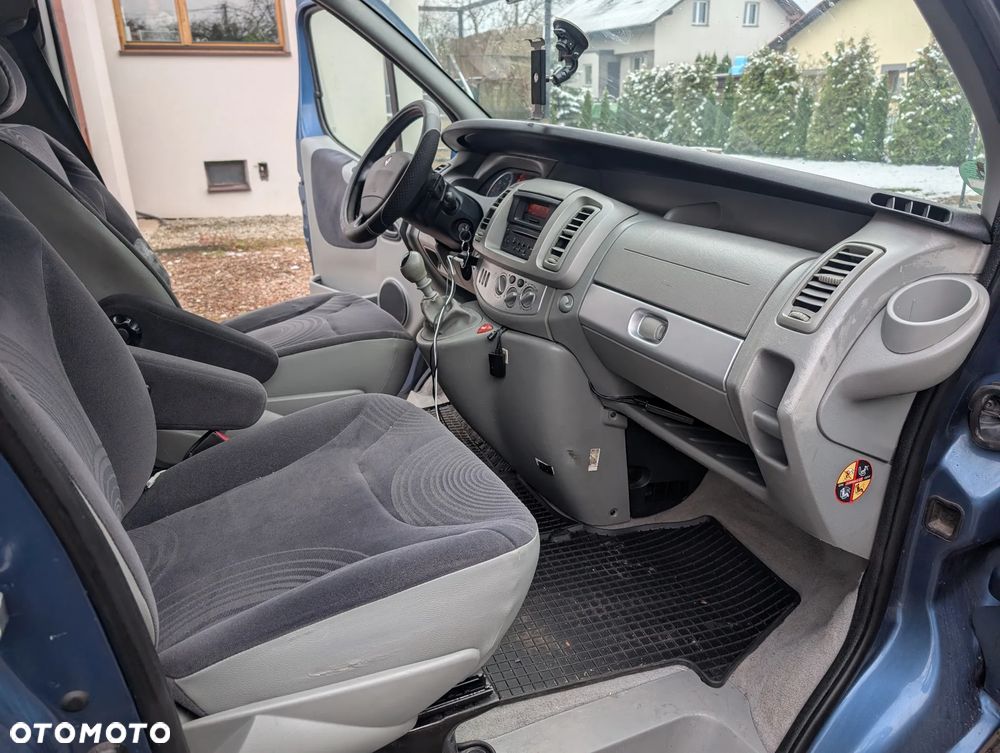 Renault Trafic L1H1 Passenger Lux - 12