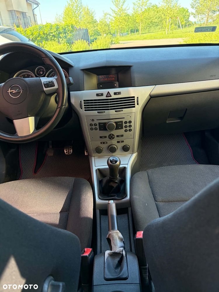 Opel Astra - 17