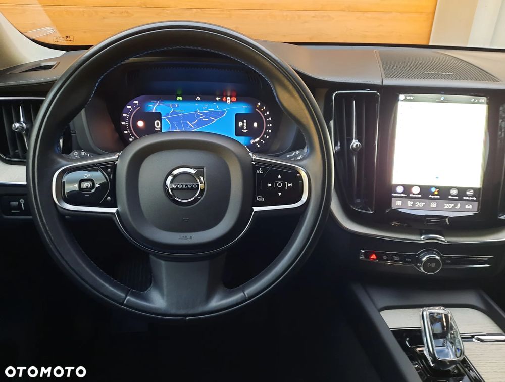 Volvo XC 60 B4 B Inscription - 24