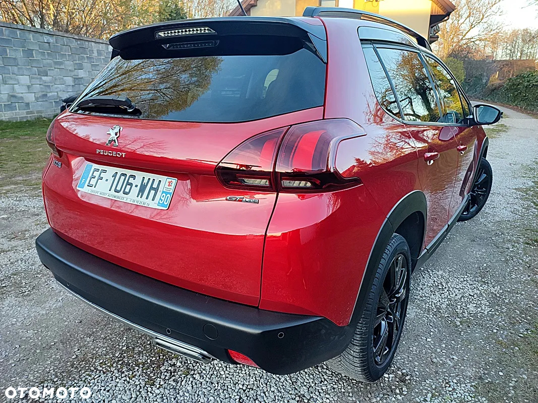 Peugeot 2008 1.2 Pure Tech Allure S&S - 27